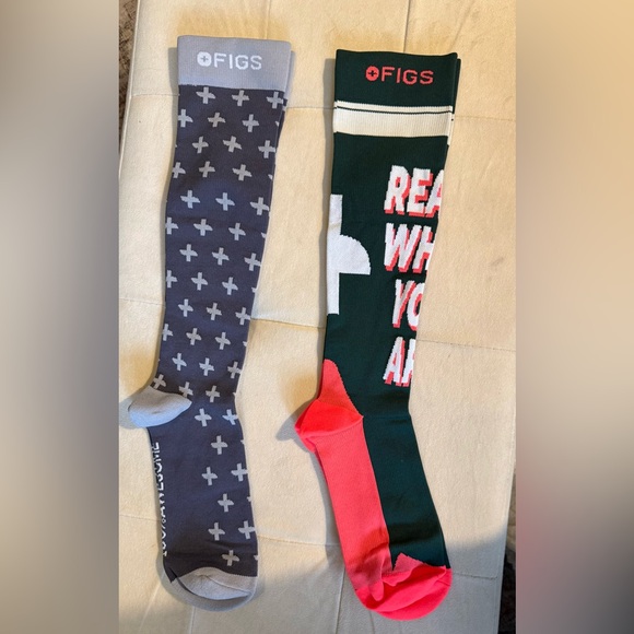 FIGS Compression socks - Picture 1 of 5